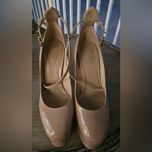 Valentino Garavani Authentic Nude Platform Heels Size 37/7US
